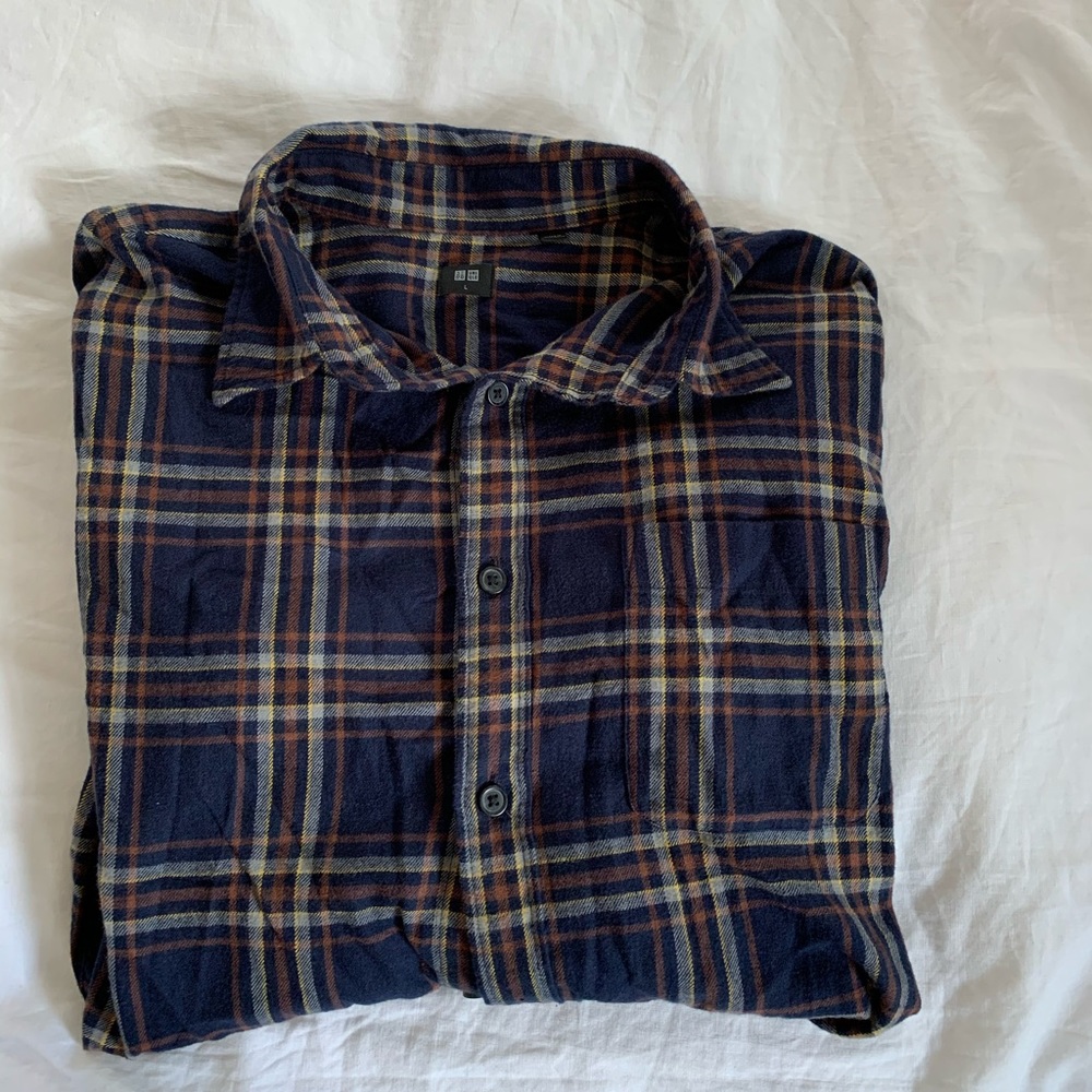Uniqlo button down flannel